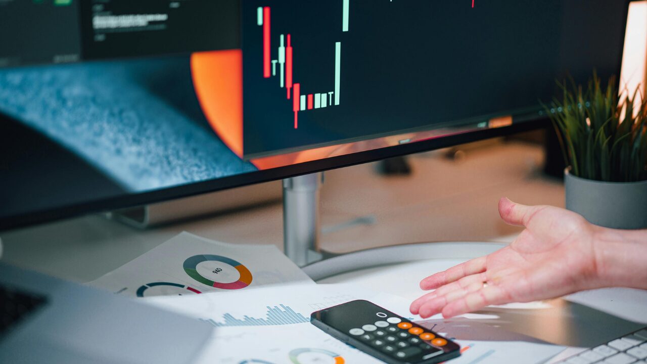 Precificação e lucro: entenda o que distorce seu preço de venda e como ajustar.